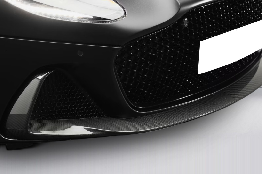 Aston Martin DBS 770 Ultimate - foto 37
