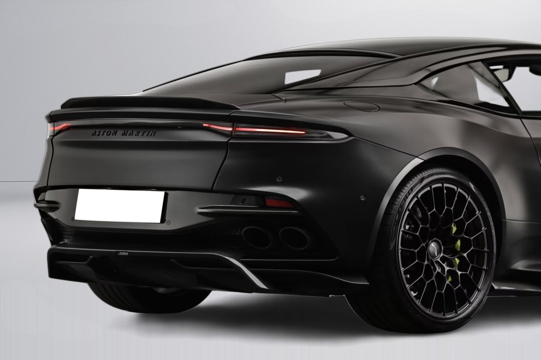 Aston Martin DBS 770 Ultimate - foto 39