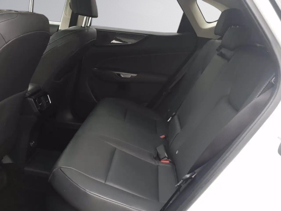 Lexus Seria NX 450h+ AWD - foto 12