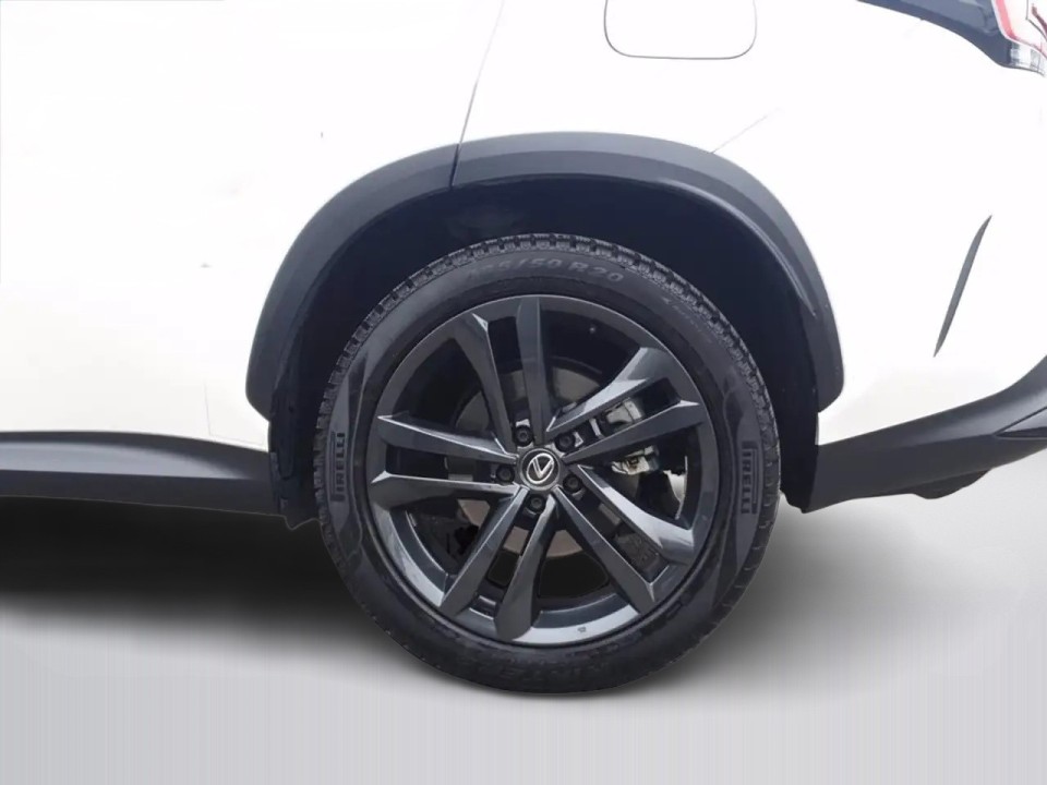 Lexus Seria NX 450h+ AWD - foto 14