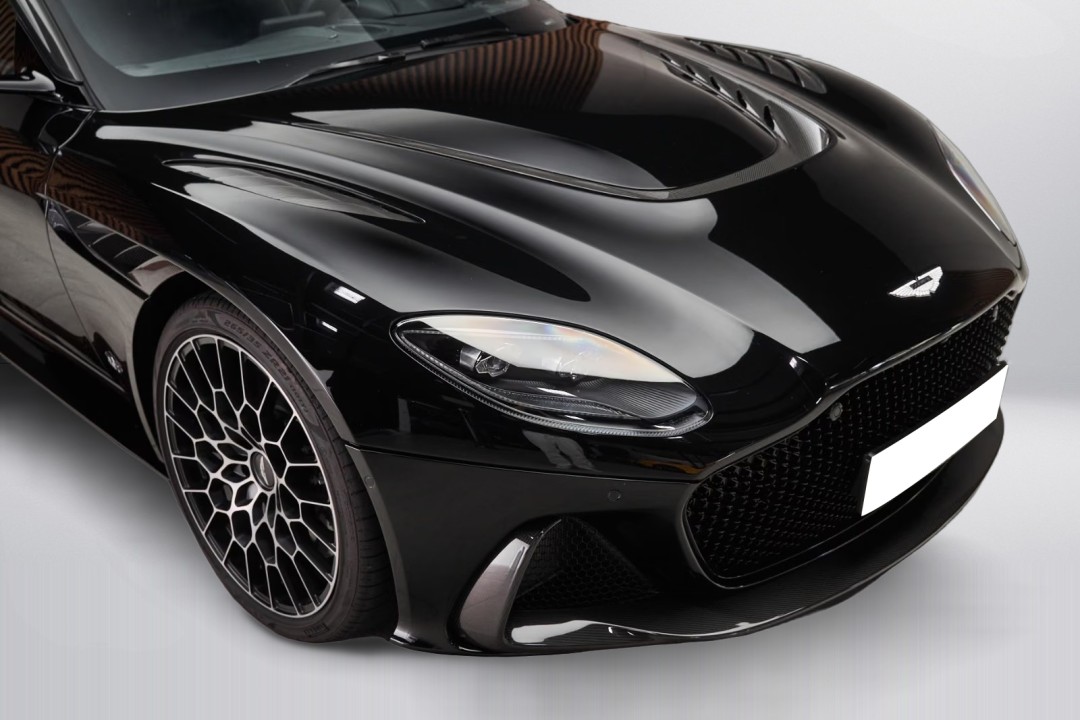 Aston Martin DBS 770 Ultimate - foto 38