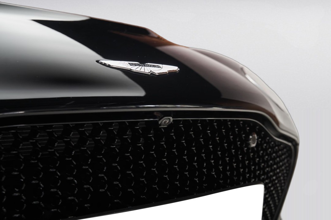 Aston Martin DBS 770 Ultimate - foto 29