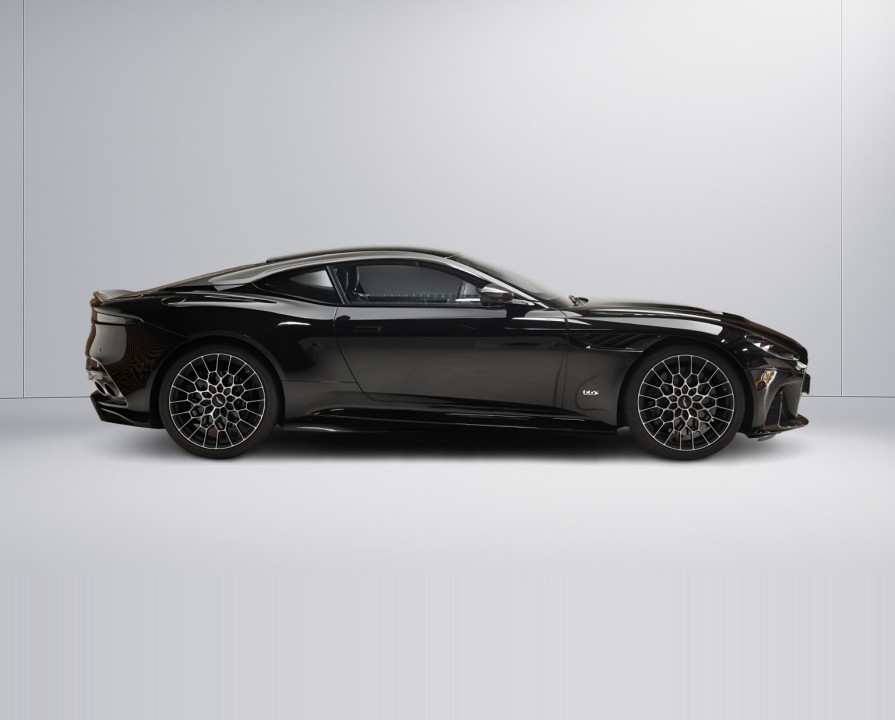 Aston Martin DBS 770 Ultimate (2)