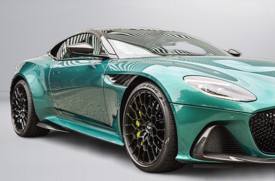 Aston Martin DBS 770 Ultimate - foto 27