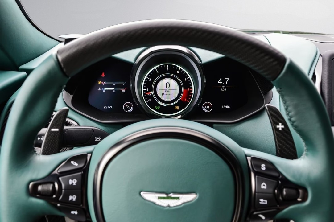 Aston Martin DBS 770 Ultimate - foto 11