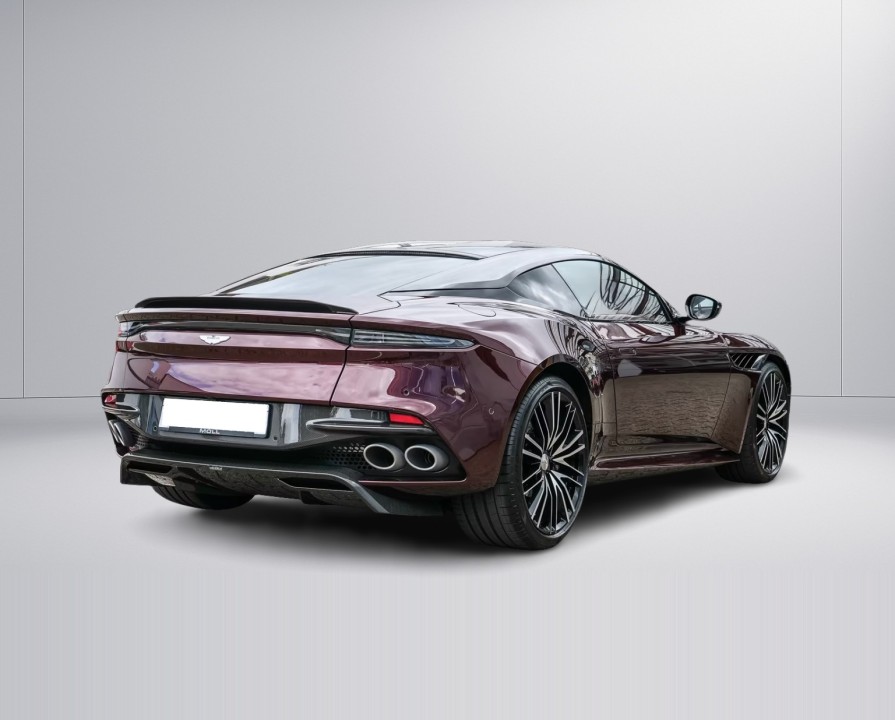 Aston Martin DBS (3)