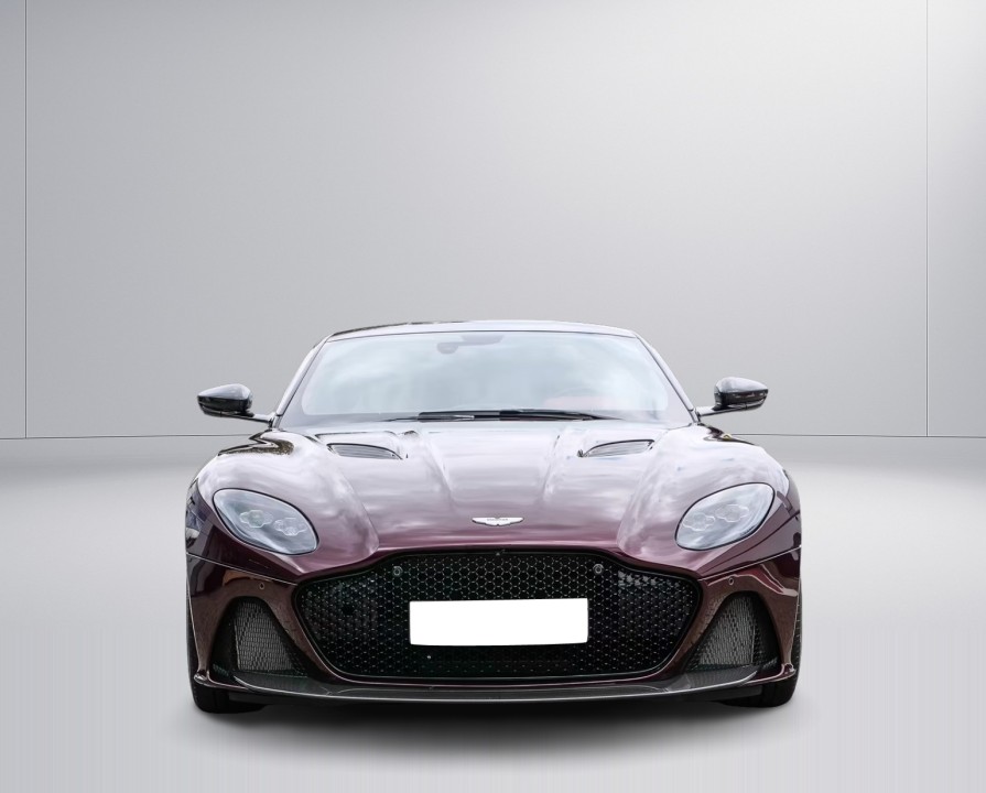 Aston Martin DBS (5)