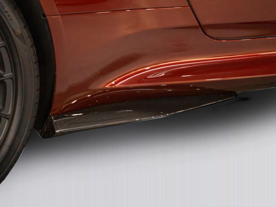 Aston Martin DBS 770 Ultimate - foto 22