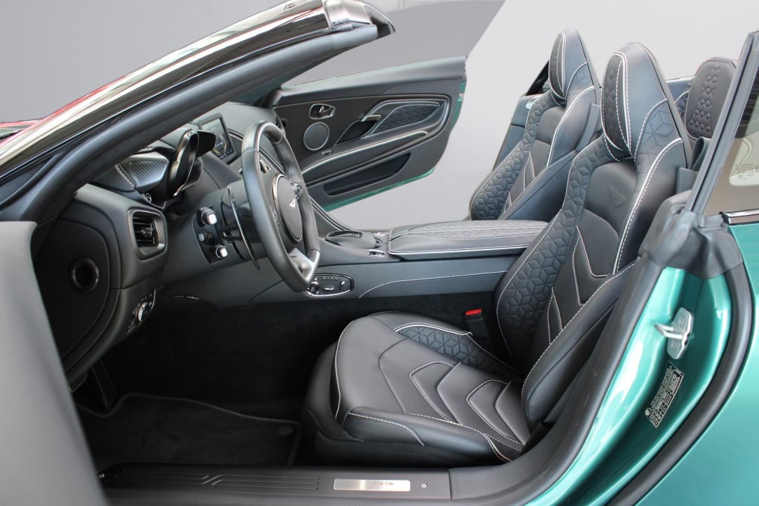 Aston Martin DBS Volante - foto 10