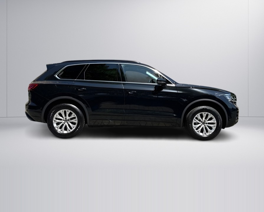 Volkswagen Touareg V6 TDI Elegance (2)