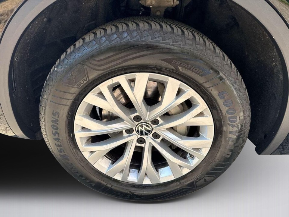 Volkswagen Touareg V6 TDI Elegance - foto 29