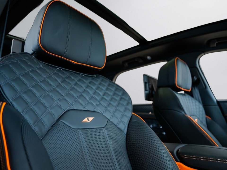 Bentley Bentayga S Black Edition - foto 13