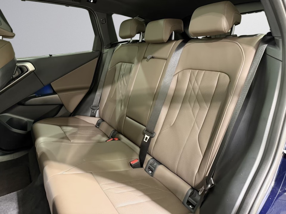 BMW X3 xDrive20d M-Sport - foto 8