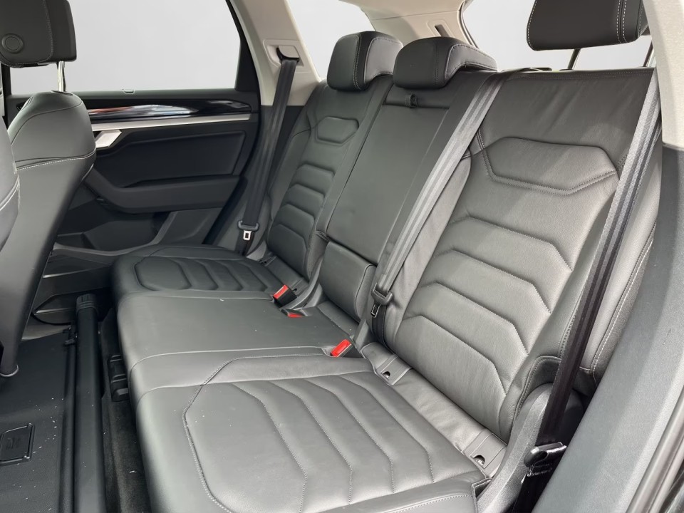 Volkswagen Touareg V6 TDI - foto 7