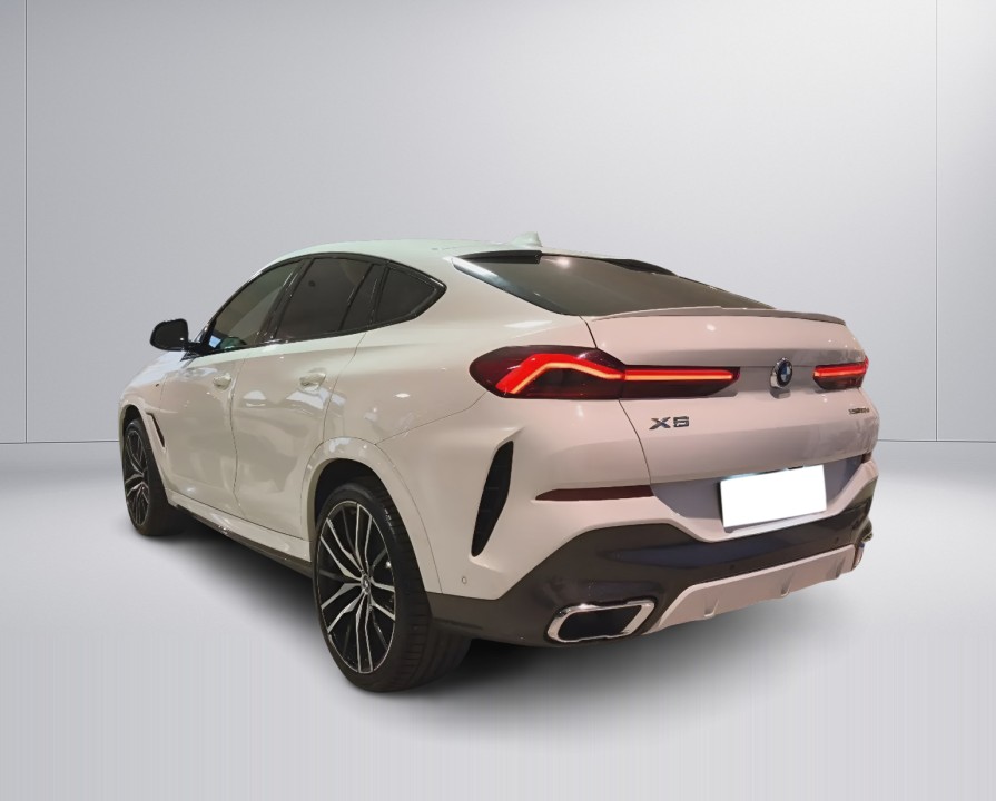 BMW X6 xDrive M-Sport - foto 6