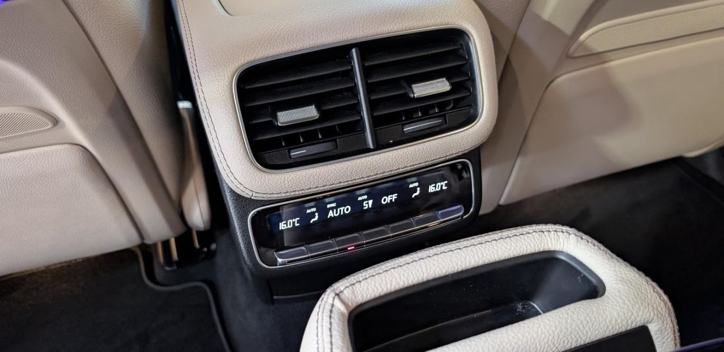 Mercedes-Benz GLS 400d 4MATIC AMG Line - foto 34
