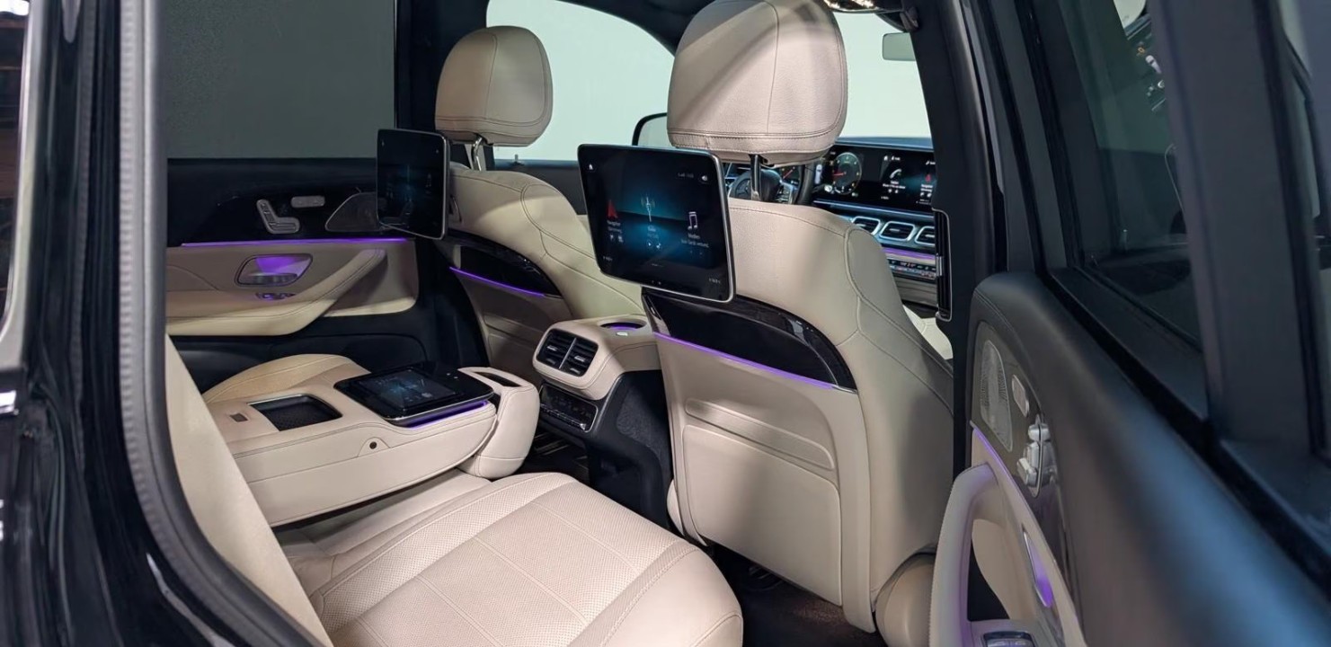 Mercedes-Benz GLS 400d 4MATIC AMG Line - foto 16