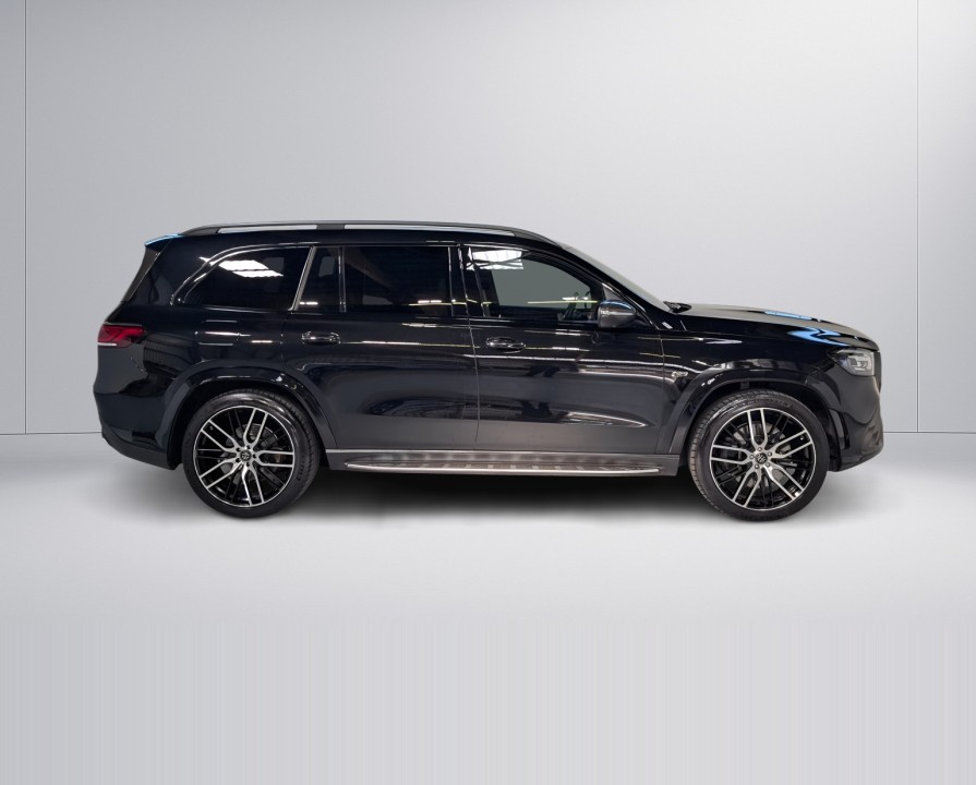 Mercedes-Benz GLS 400d 4MATIC AMG Line (4)