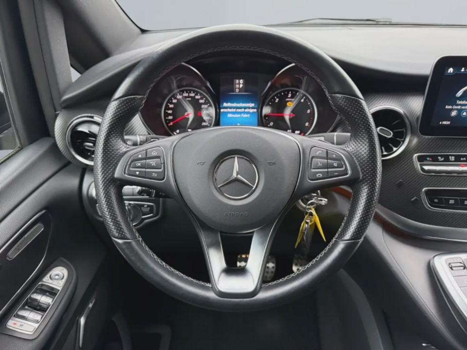 Mercedes-Benz V 300d 4MATIC Long AMG Line - foto 10