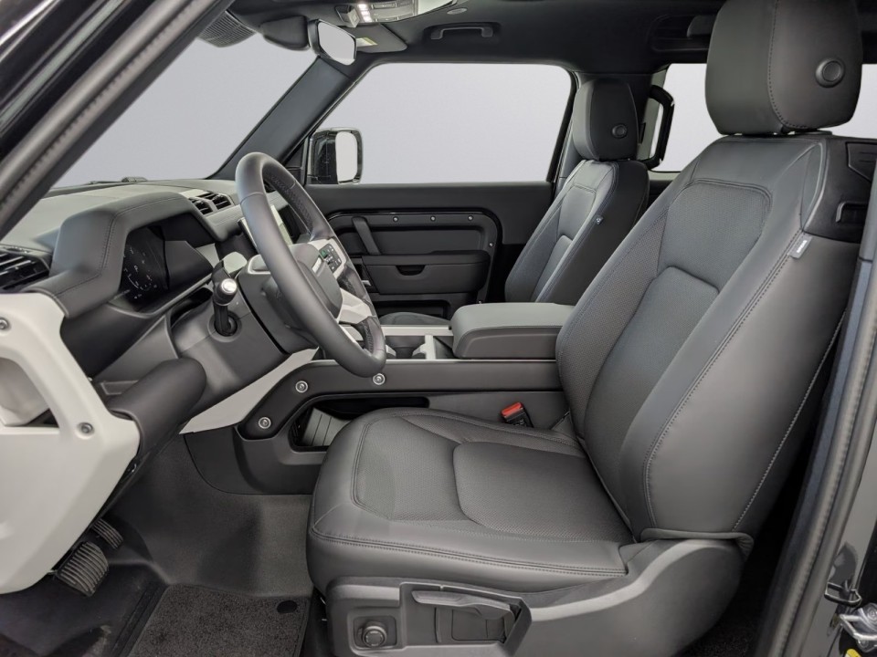 Land Rover Defender 90 D200 S - foto 9