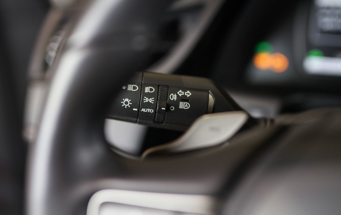 Lexus Seria ES 300h - foto 9