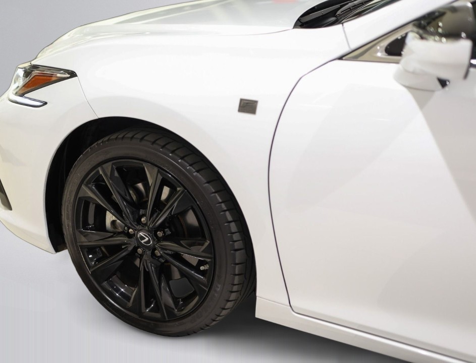 Lexus Seria ES 300h - foto 17