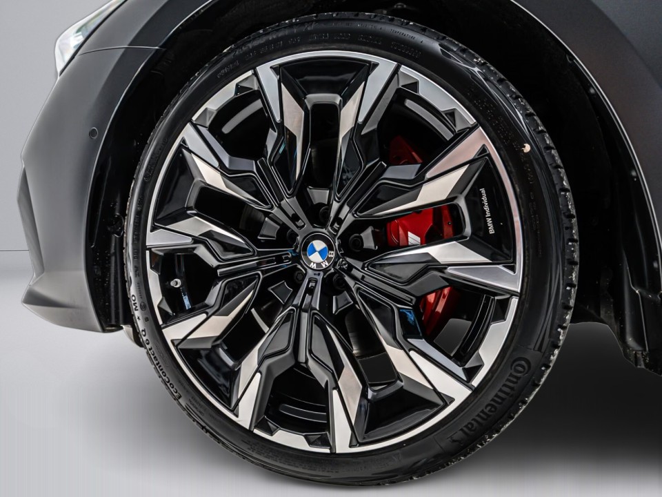 BMW Seria 5 540d xDrive M-Sport - foto 38