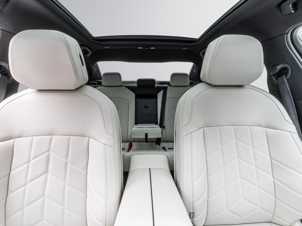 BMW Seria 5 540d xDrive M-Sport - foto 28