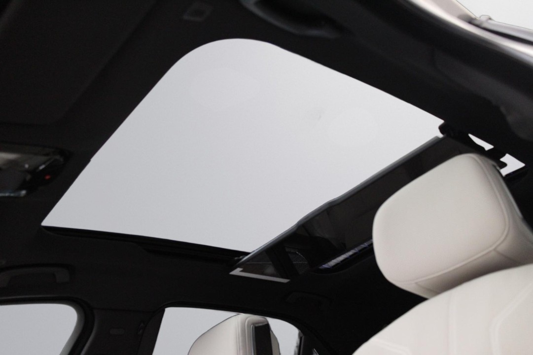 BMW Seria 7 740d xDrive M-Sport - foto 35