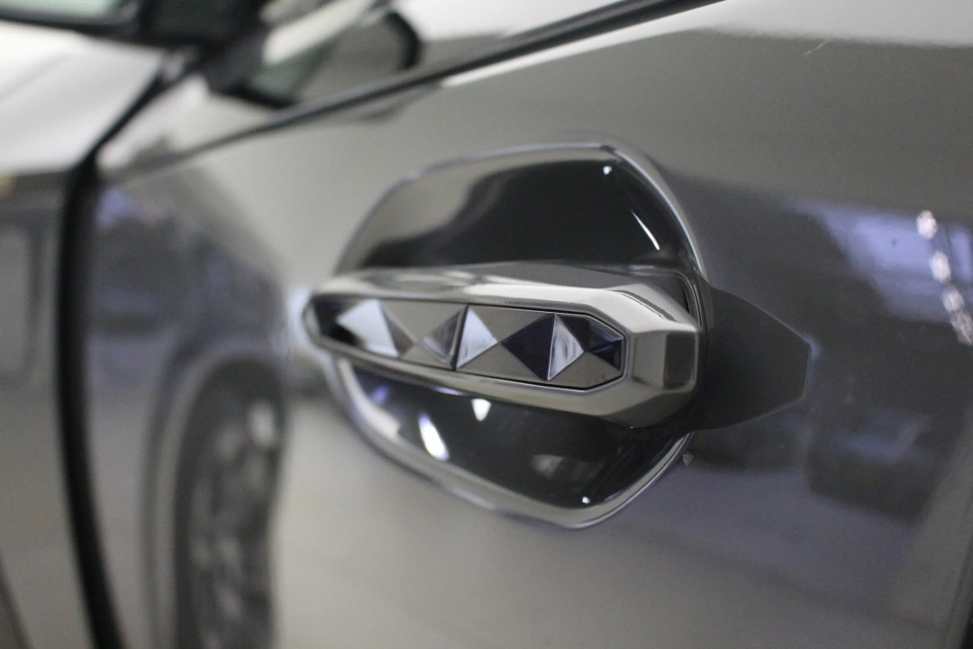 BMW XM - foto 35