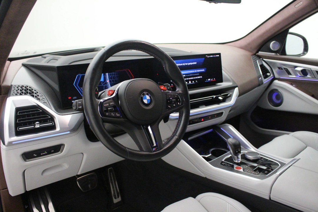 BMW XM - foto 9