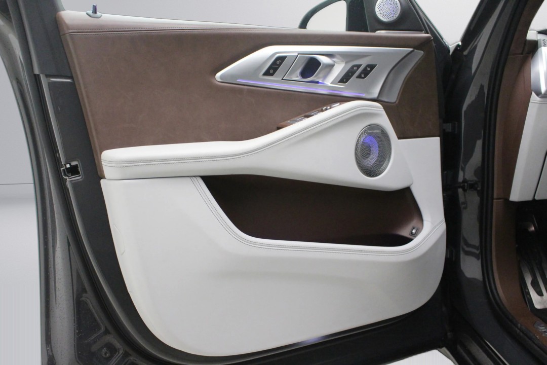 BMW XM - foto 29