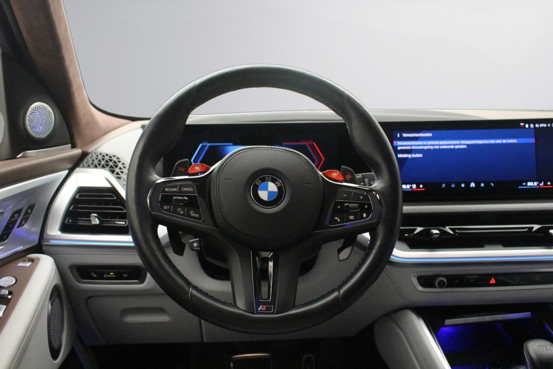 BMW XM - foto 8