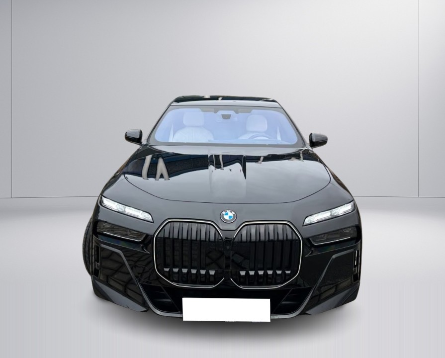 BMW Seria 7 740d xDrive M-Sport - foto 8