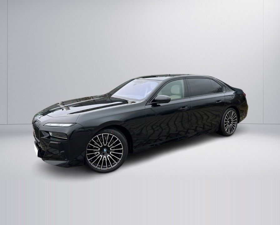 BMW Seria 7 740d xDrive M-Sport (5)