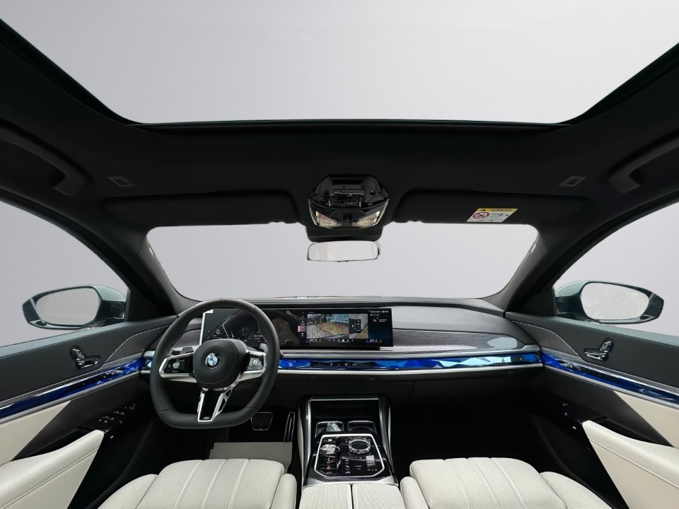 BMW Seria 7 740d xDrive M-Sport - foto 11