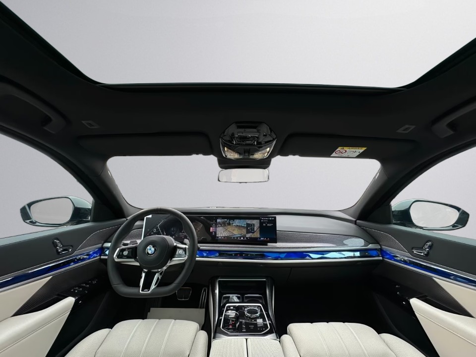 BMW Seria 7 740d xDrive M-Sport - foto 12