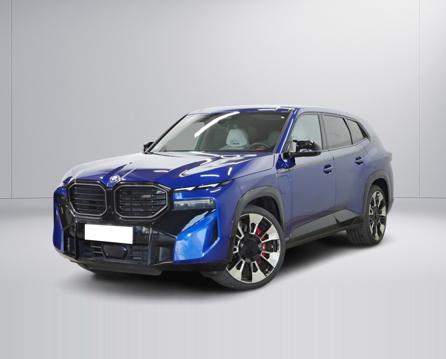 BMW XM 50e (2)