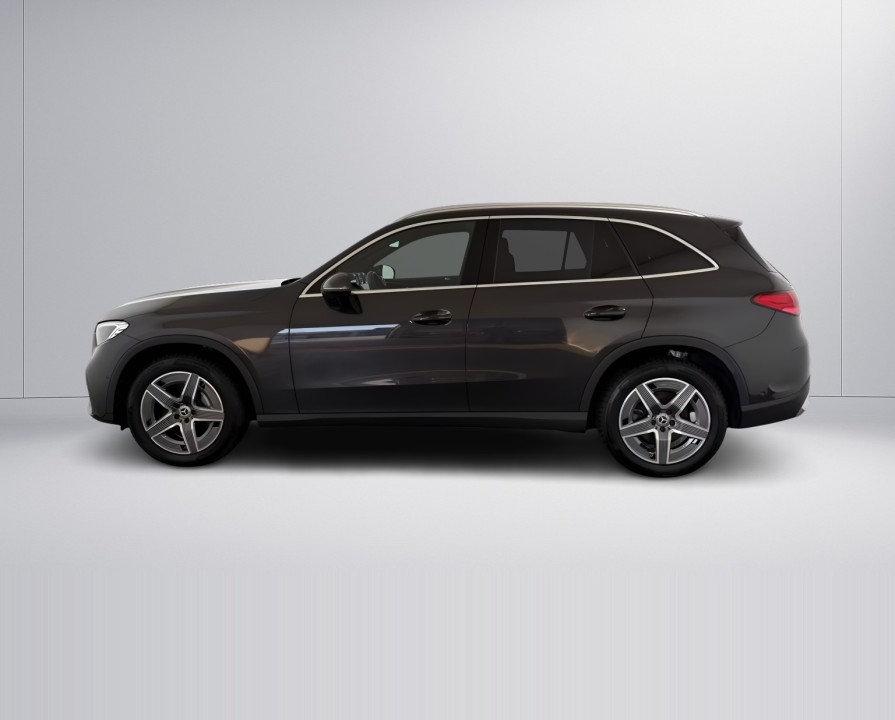 Mercedes-Benz GLC 300d 4MATIC AMG Line - foto 6