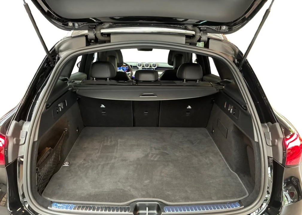 Mercedes-Benz GLC 300d 4MATIC AMG Line - foto 12