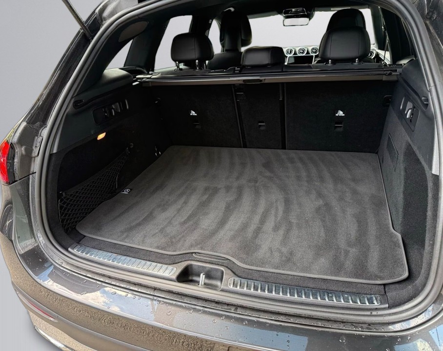 Mercedes-Benz GLC 300d 4MATIC AMG Line - foto 26