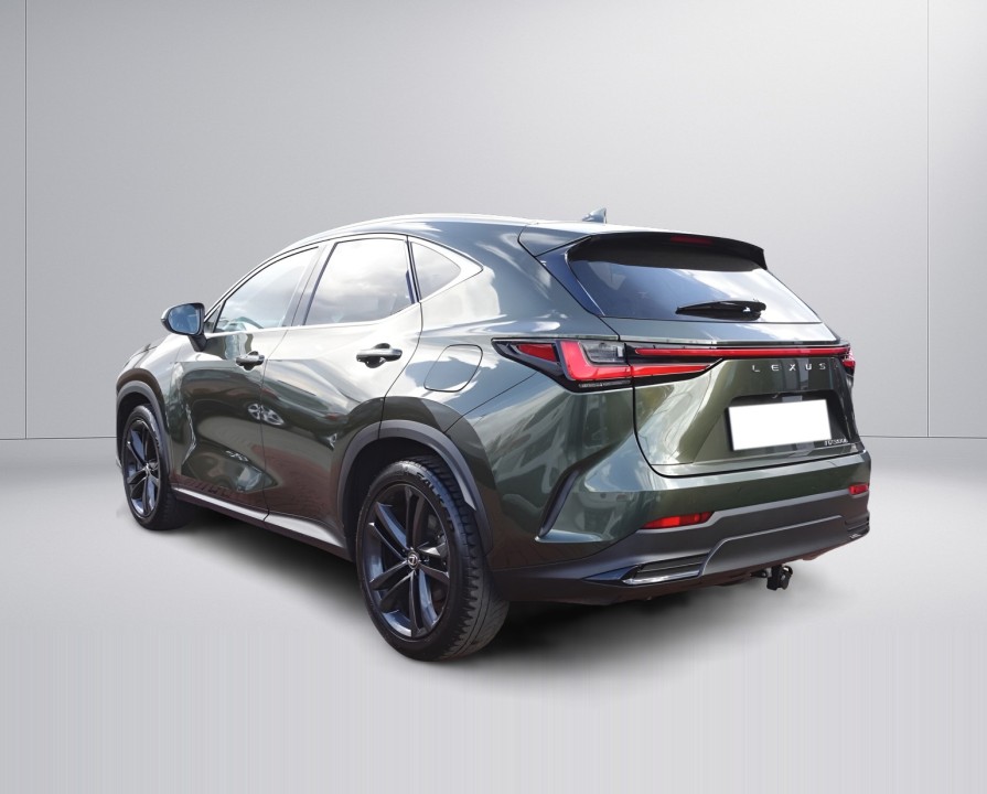 LEXUS NX 2023 — imagine 4