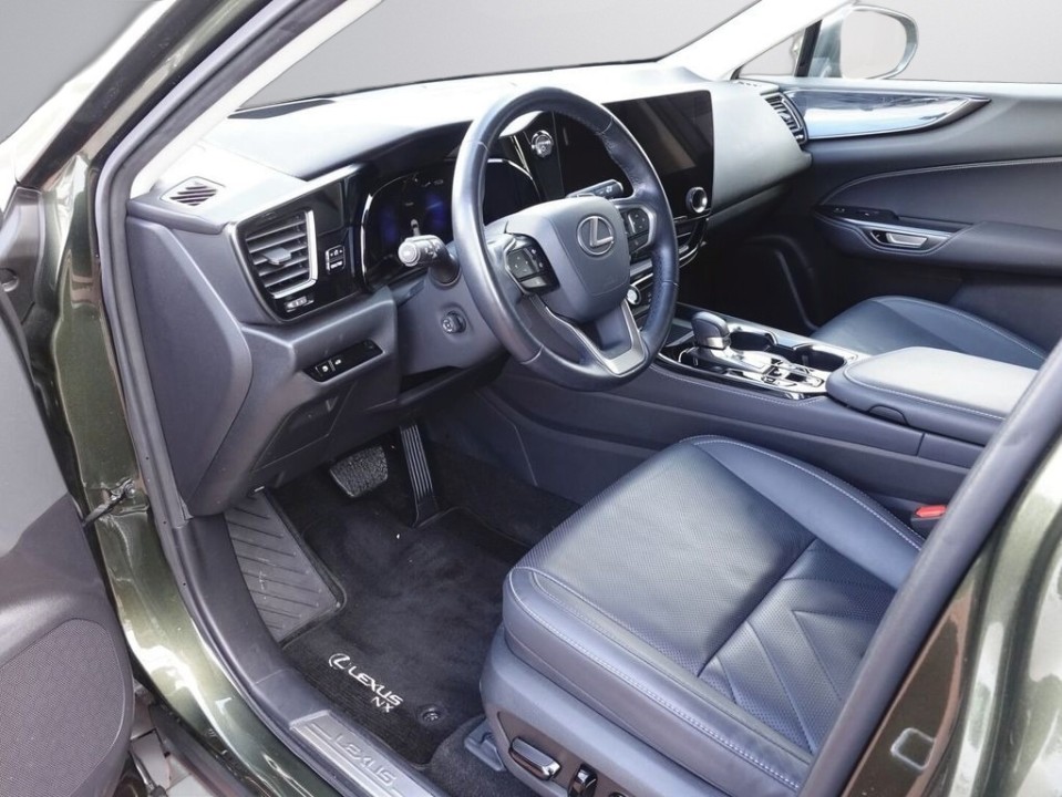 LEXUS NX 2023 — imagine 17
