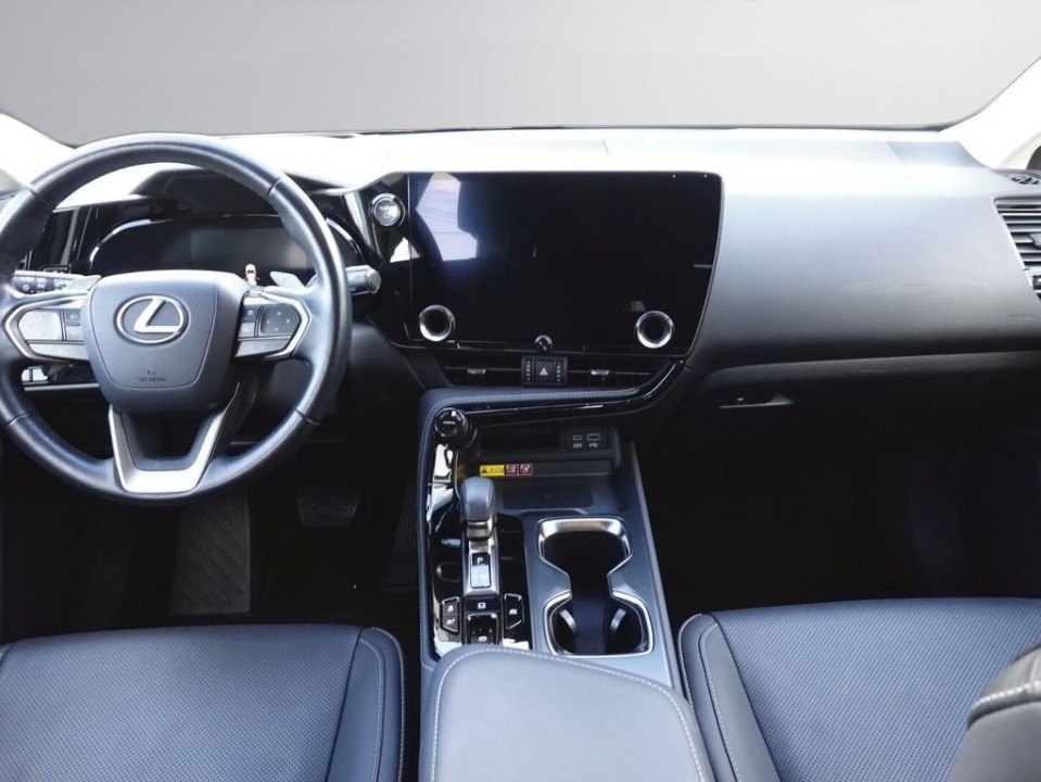 LEXUS NX 2023 — imagine 20