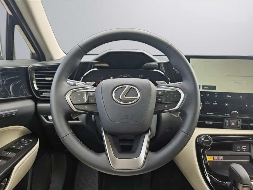 Lexus Seria NX 450h+ AWD Prestige - foto 7