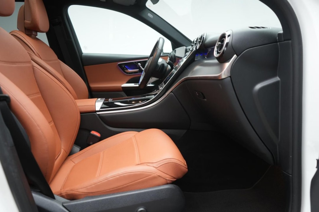 Mercedes-Benz GLC 220d 4MATIC - foto 14