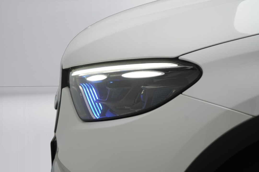 Mercedes-Benz GLC 220d 4MATIC - foto 39