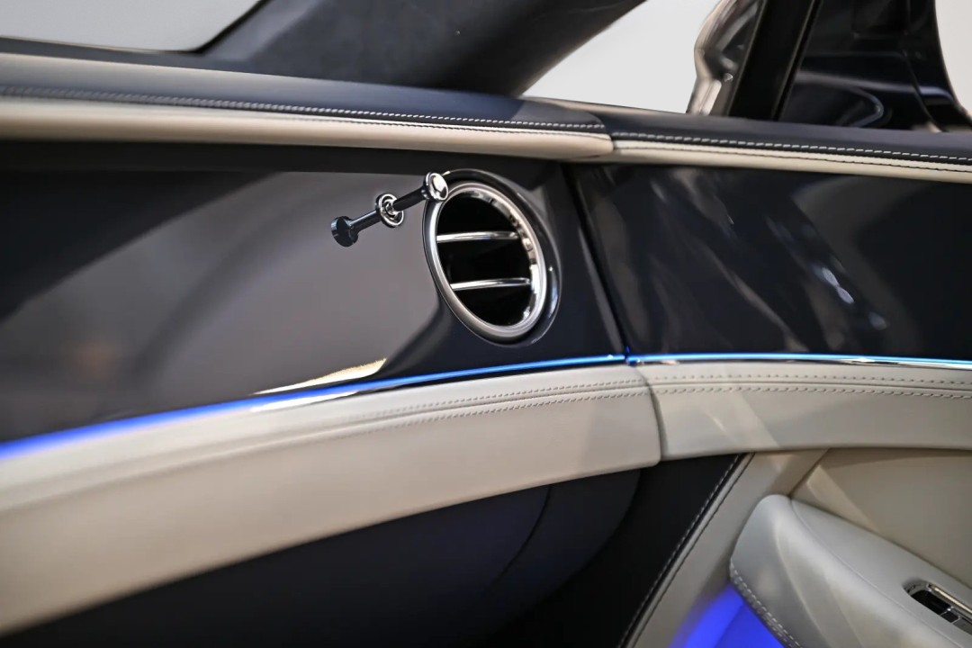 Bentley Continental GT - foto 21