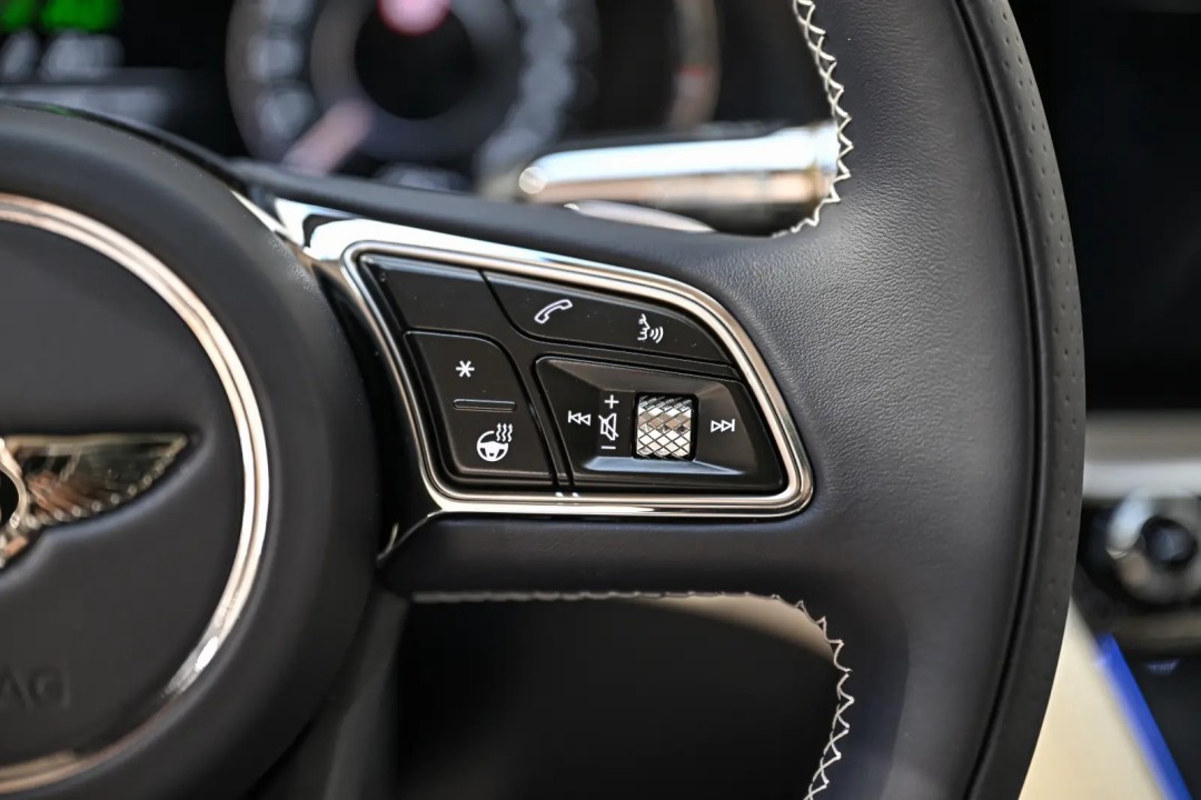 Bentley Continental GT - foto 12