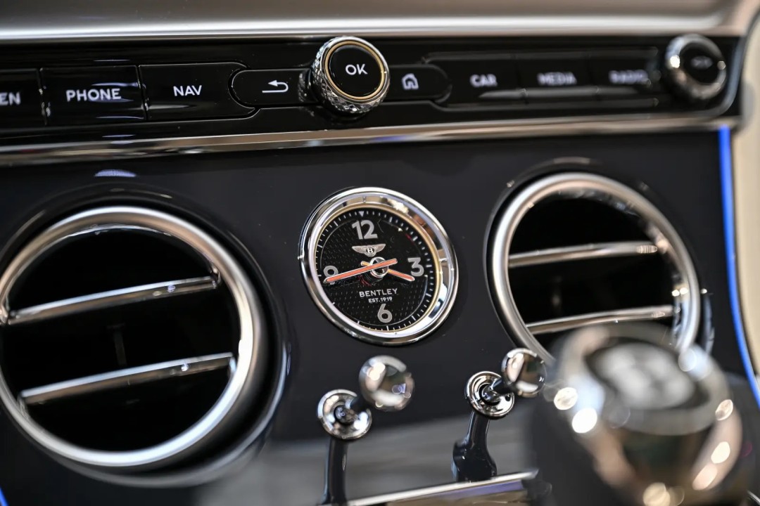 Bentley Continental GT - foto 18